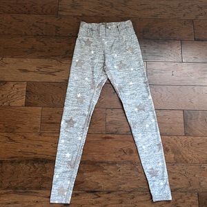 GREAT USED Terez grey w/silverish & white stars. Full length - 27 in inseam.